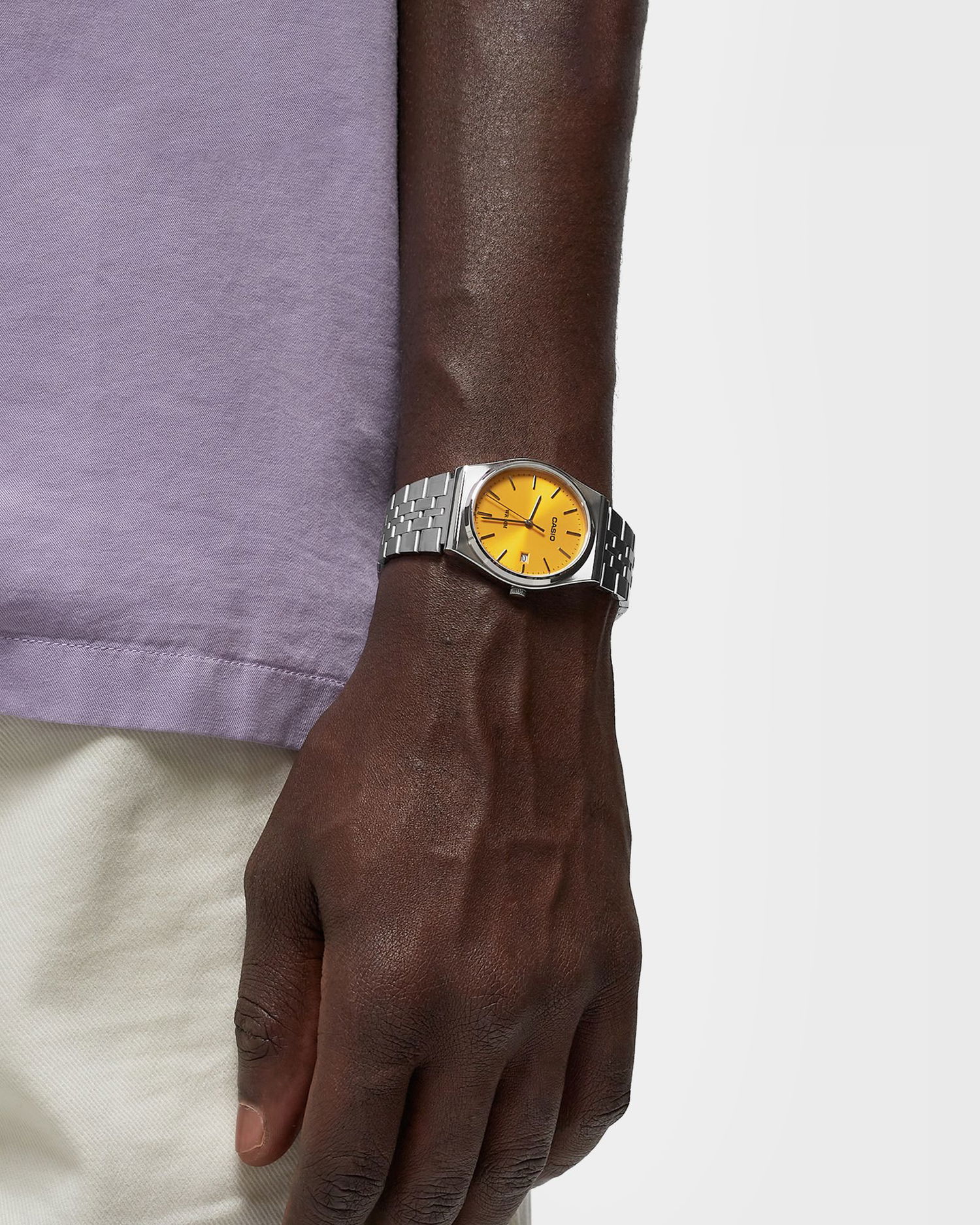 Oblačila in dodatki CASIO MTP-B145D-9AVEF Oranžna | MTP-B145D-9AVEF, 1