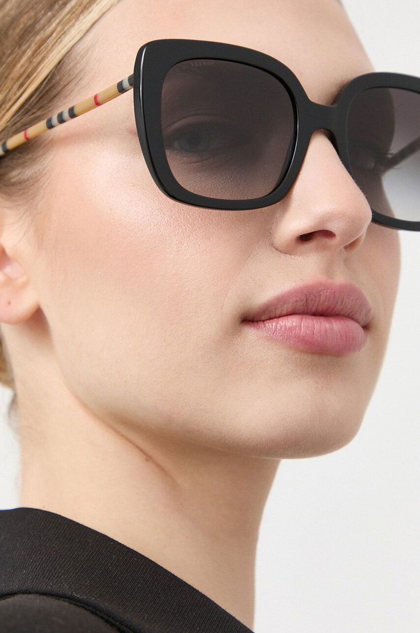 Sončna očala Burberry CAROLL Sunglasses Črna | 0BE4323