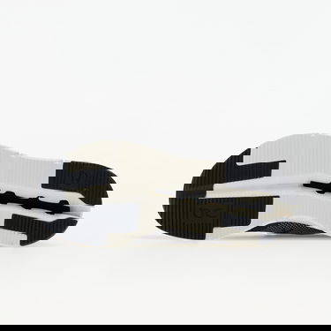 Superge in čevlji On Running W Cloudnova Črna | 26.99677, 5