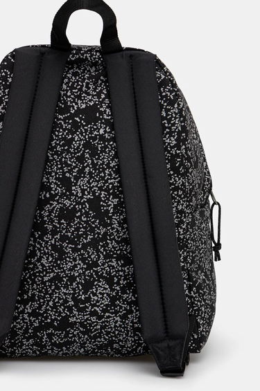 Nahrbtnik EASTPAK Padded Pak'R Large Print Backpack Črna | EK0006202Q41, 2