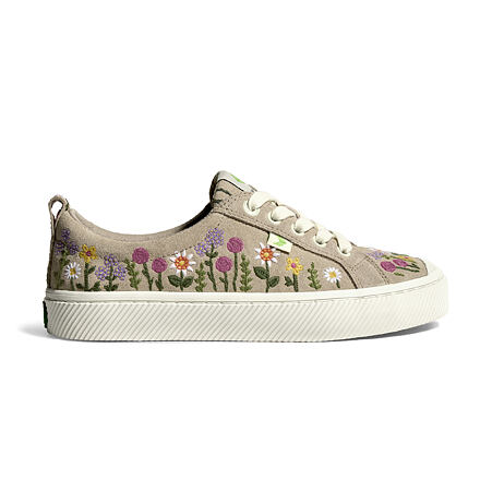 Superge in čevlji Cariuma OCA Low Embroidered Flowers Siva | 100102N33