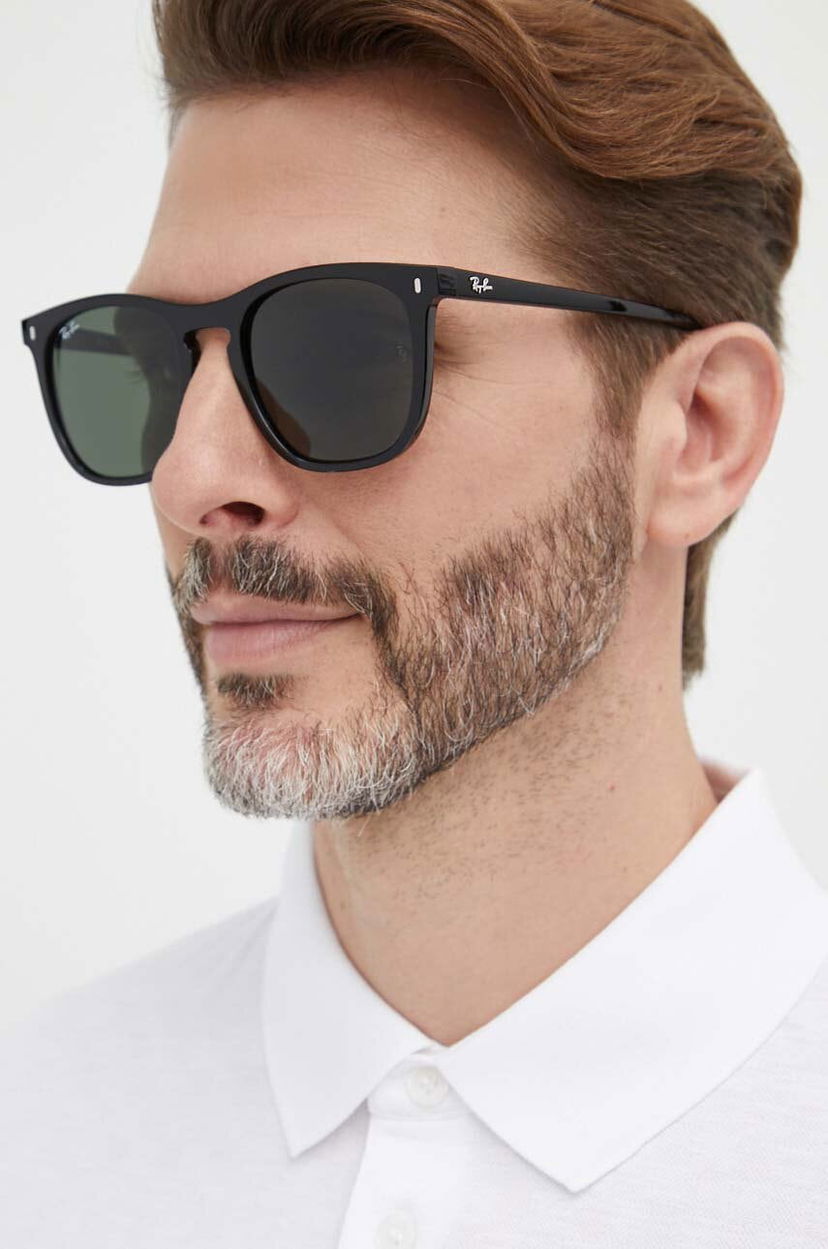 Sončna očala Ray-Ban Ray-Ban Sunglasses Črna | 0RB2210