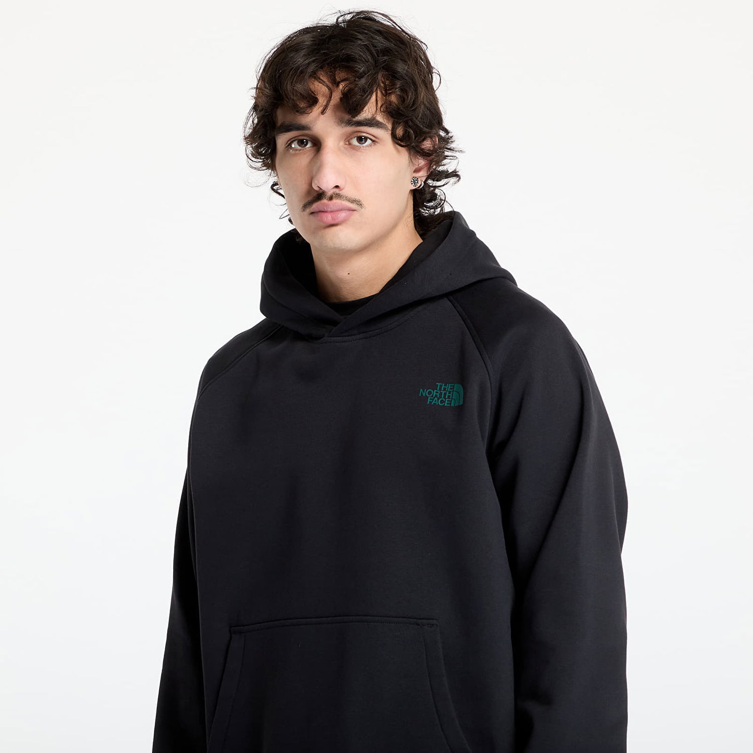 Pulover The North Face The North Face Raglan Box NSE Tailgrid Infill Hoodie Črna | NF0A8C4X9431, 1
