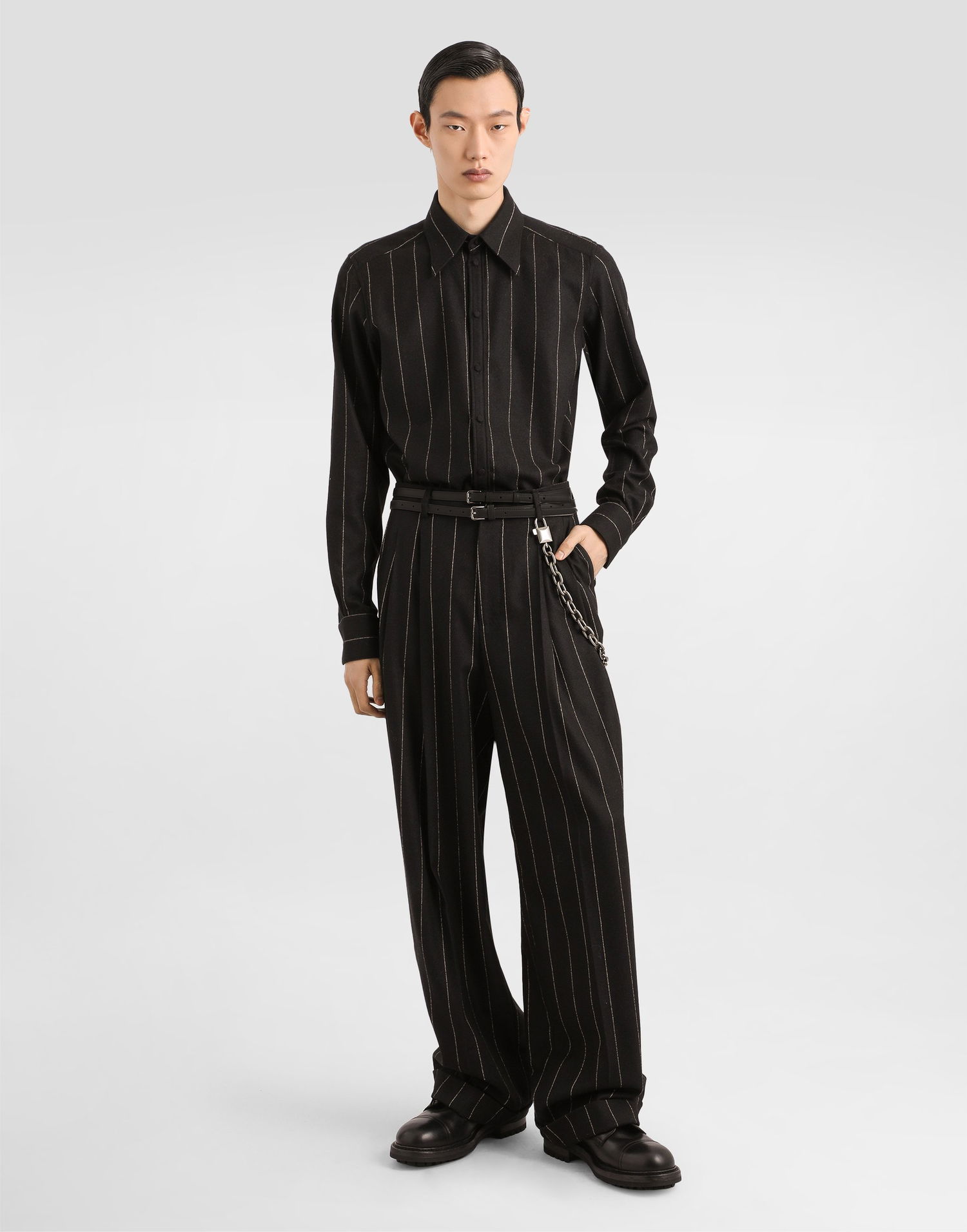 Hlače Dolce & Gabbana Dolce & Gabbana Pinstriped Flannel Trousers Črna | GP168TFRZAPS8051, 1