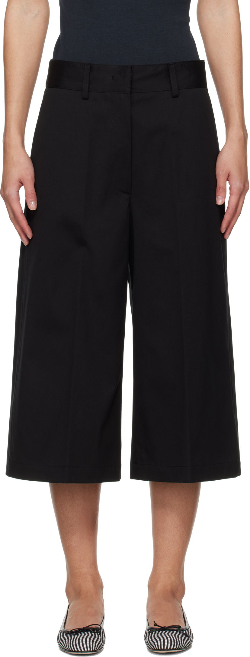 Kratke hlače MSGM MSGM Cotton Bermuda Shorts Črna | 3841MDB04 257138