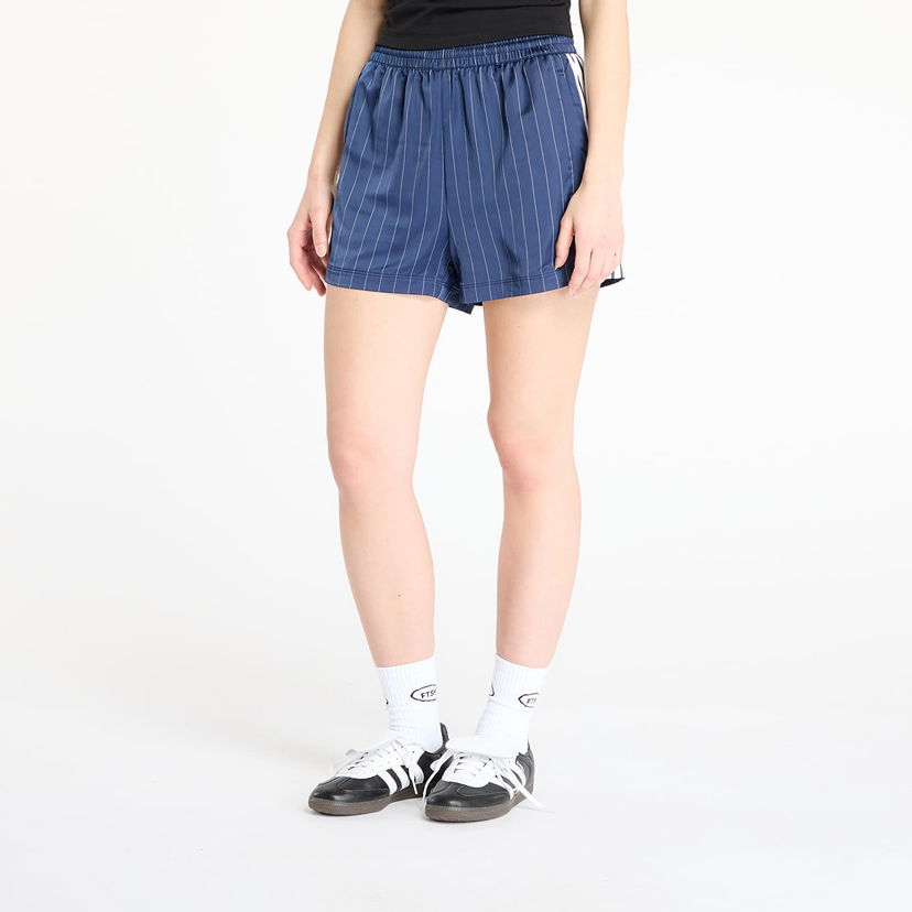 Kratke hlače adidas Originals adidas Originals Pin-Stripe Satin Shorts Mornarica | KD2285