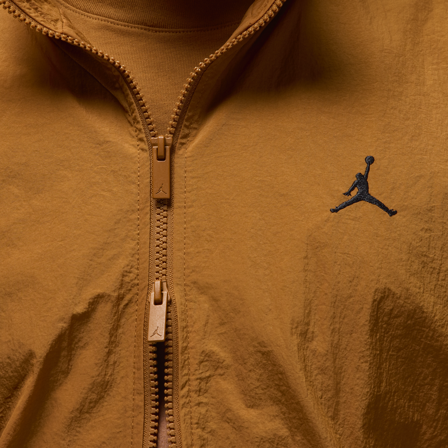 Jakna Nike M J ESS HBR WIND JKT Oranžna | FV7299-228, 1