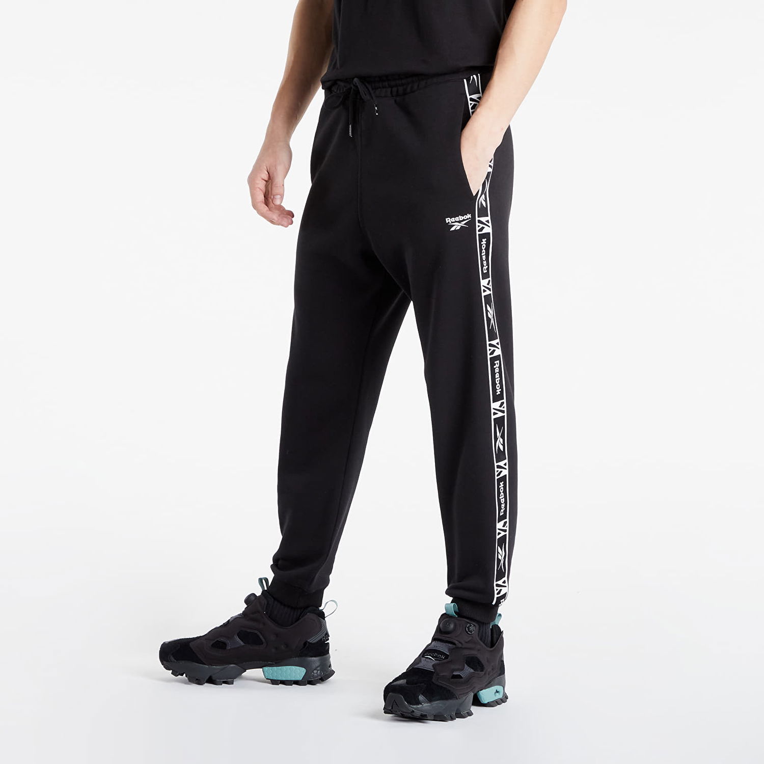 Trenirka Reebok Tape Jogger Črna | HB5978, 0