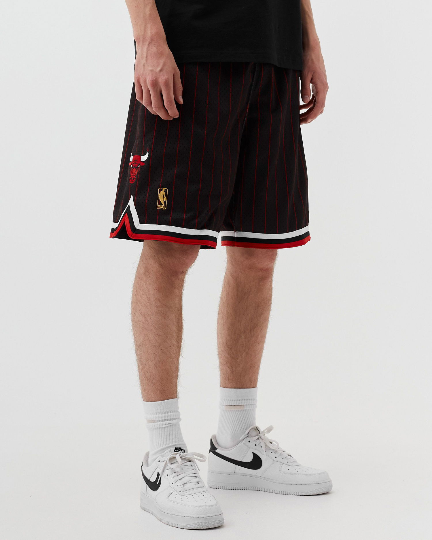 Kratke hlače Mitchell & Ness NBA AUTHENTIC ALTERNATE SHORTS CHICAGO BULLS 1996-97 Črna | ASHRGS18112-CBUBLCK96, 1