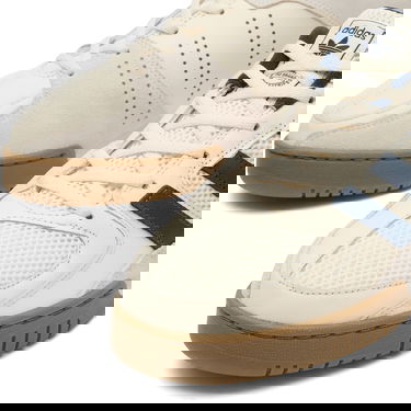 Superge in čevlji adidas Consortium Fechten Indoor Sneaker Bež | JR4606, 4
