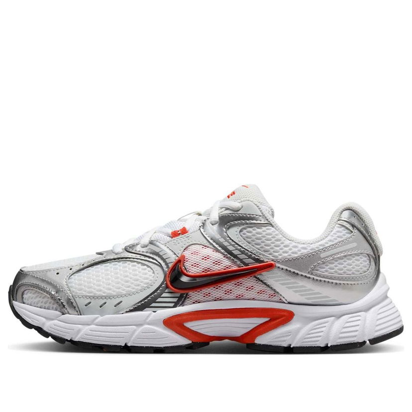 Superge in čevlji Nike V5 RNR 'White Black Picante Red' W Kovinski | HQ7901-100