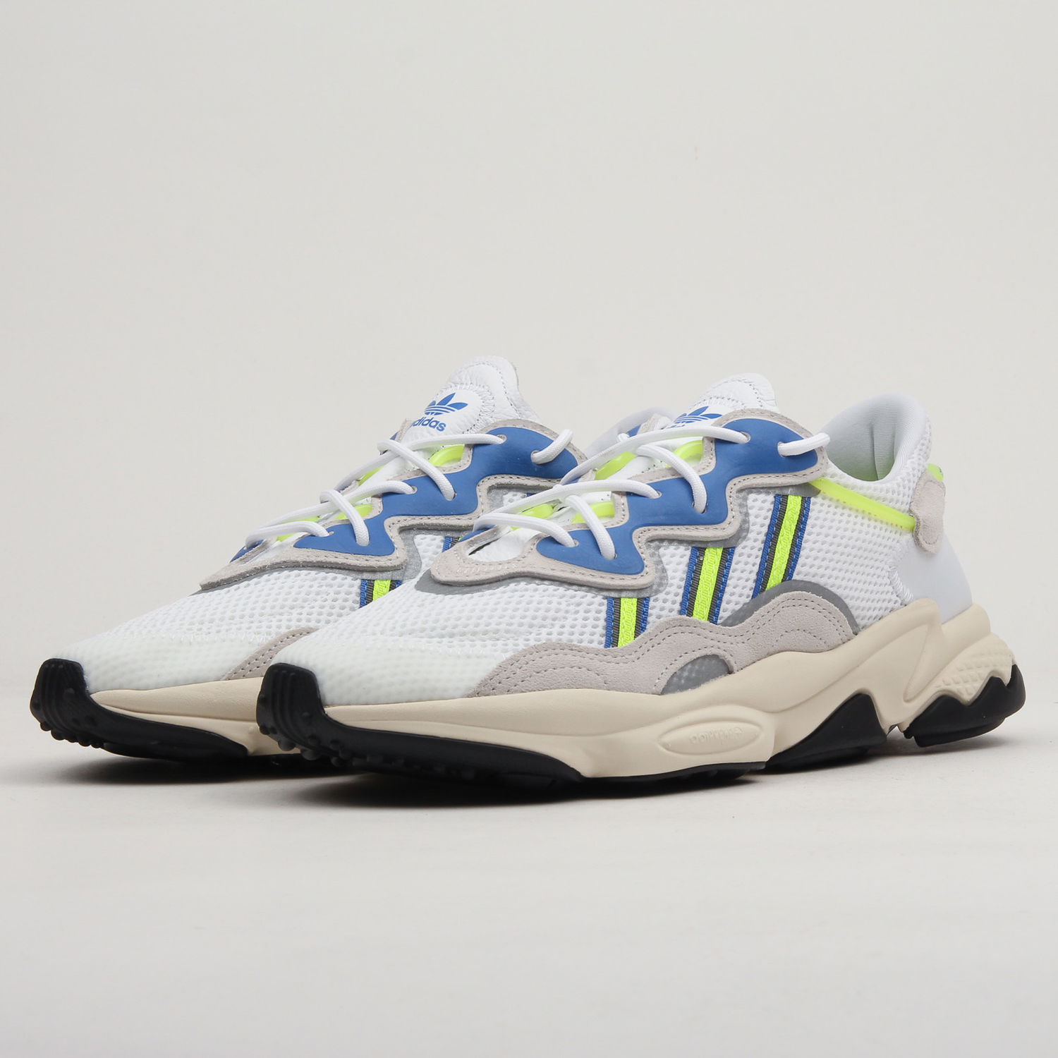 Superge in čevlji adidas Originals Ozweego Bela | EE7009, 0