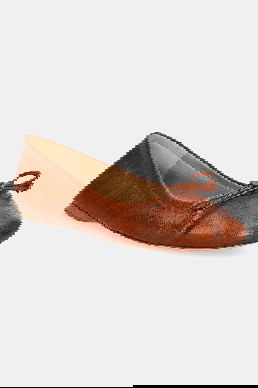 Superge in čevlji JW Anderson JW Anderson Ballerinas with Bow Rjava | BL0031.LA0323.640, 0