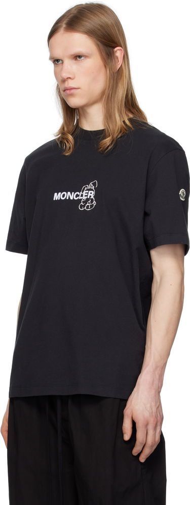 Majica Moncler Moncler Genius x FRGMT Hiroshi Fujiwara Cartoon Logo T-Shirt Črna | K109U8C00004M3265, 3