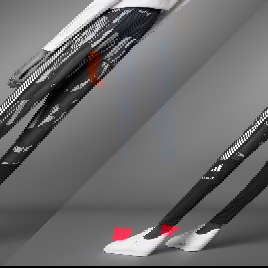 Hlače adidas Performance Arsenal FC x Labrum Tiro Črna | IW3901, 1