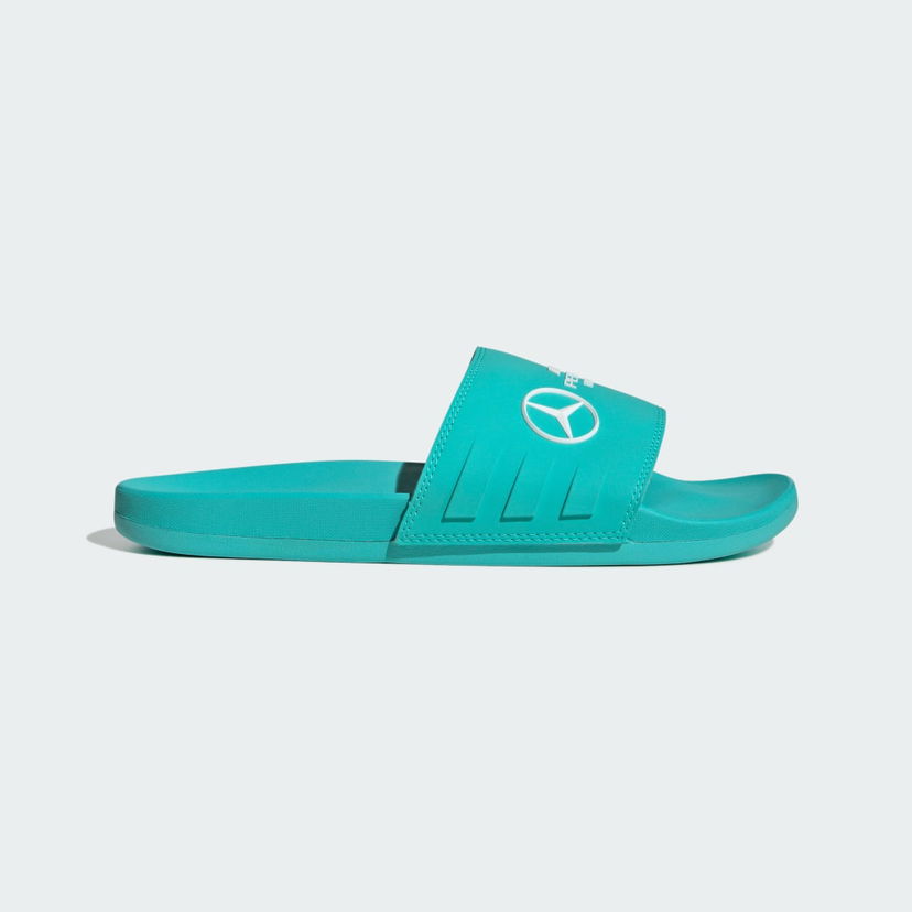 Superge in čevlji adidas Originals Mercedes - AMG Petronas Formula One Team Adilette Comfort Slides Turkizna | JR1071