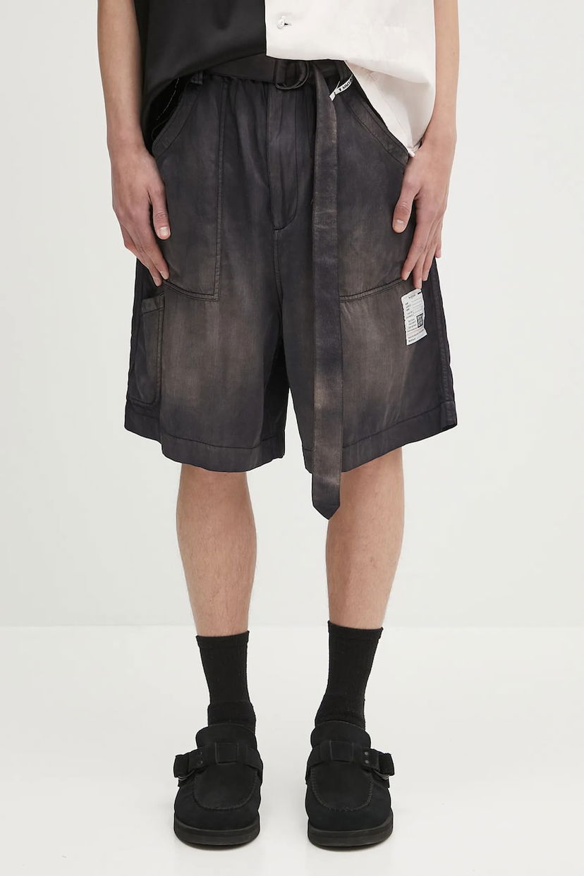 Kratke hlače Maison MIHARA YASUHIRO Maison MIHARA YASUHIRO Aged Baker Shorts Črna | J14PT152