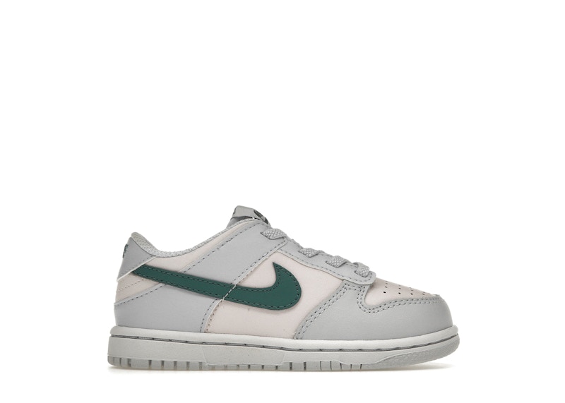 Superge in čevlji Nike Dunk Low SE Siva | FD1233-002, 0