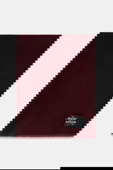 Šala MAISON KITSUNÉ Wool Fringe Scarf with Logo Patch Bordo | PW06200WB0028, 1