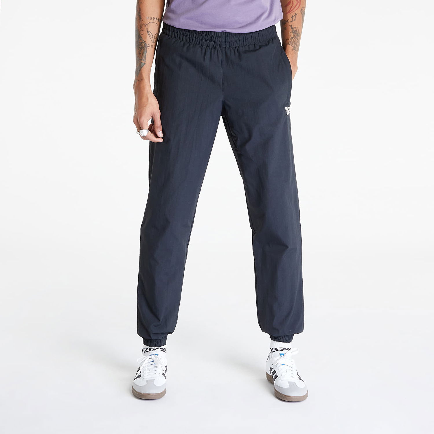 Hlače in kavbojke Reebok Classics Vector Track Pants Črna | HK7077, 1