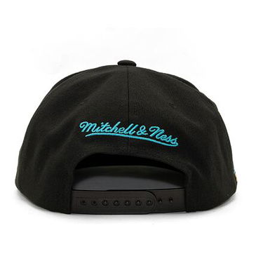 Kapa Mitchell & Ness NBA Core Xi Snapback Chicago Bulls Black Črna | HHSS6751-CBUYYPPPBLCK, 2