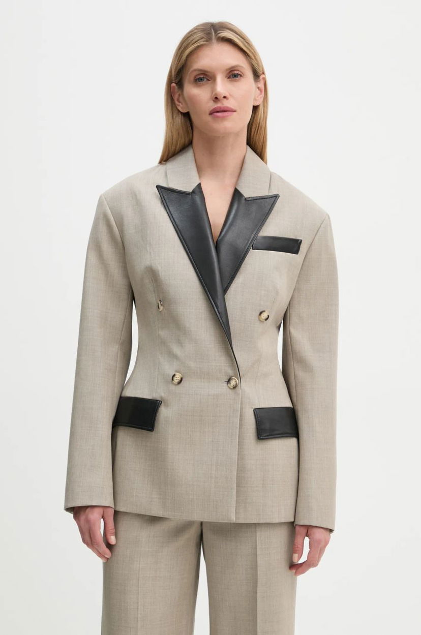 Jakna Nanushka Double Breasted Blazer with Faux Leather Trim Bež | NW24FWJK36770