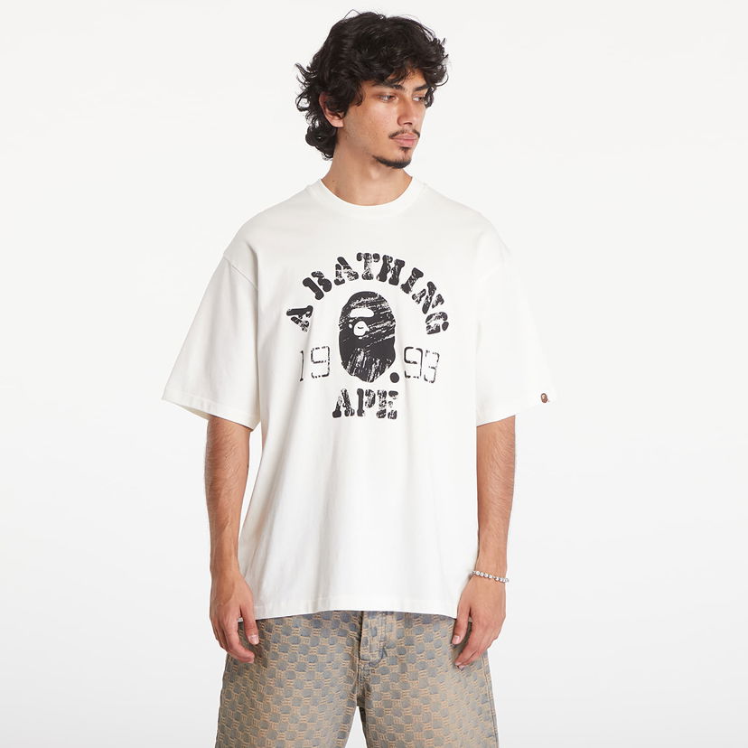 Majica BAPE A BATHING APE Screen Print College Relaxed Fit Short Sleeve Tee Ivory Bela | 001TEK801320M IVY