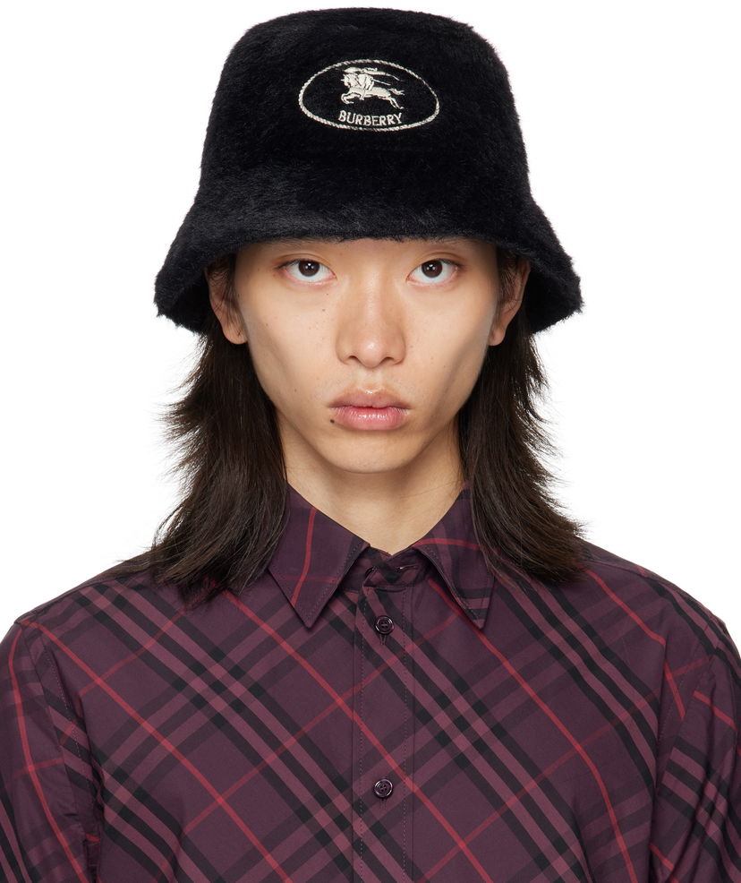 Klobuk Burberry Burberry Knight Stamp Faux Fur Bucket Hat Črna | 8114048