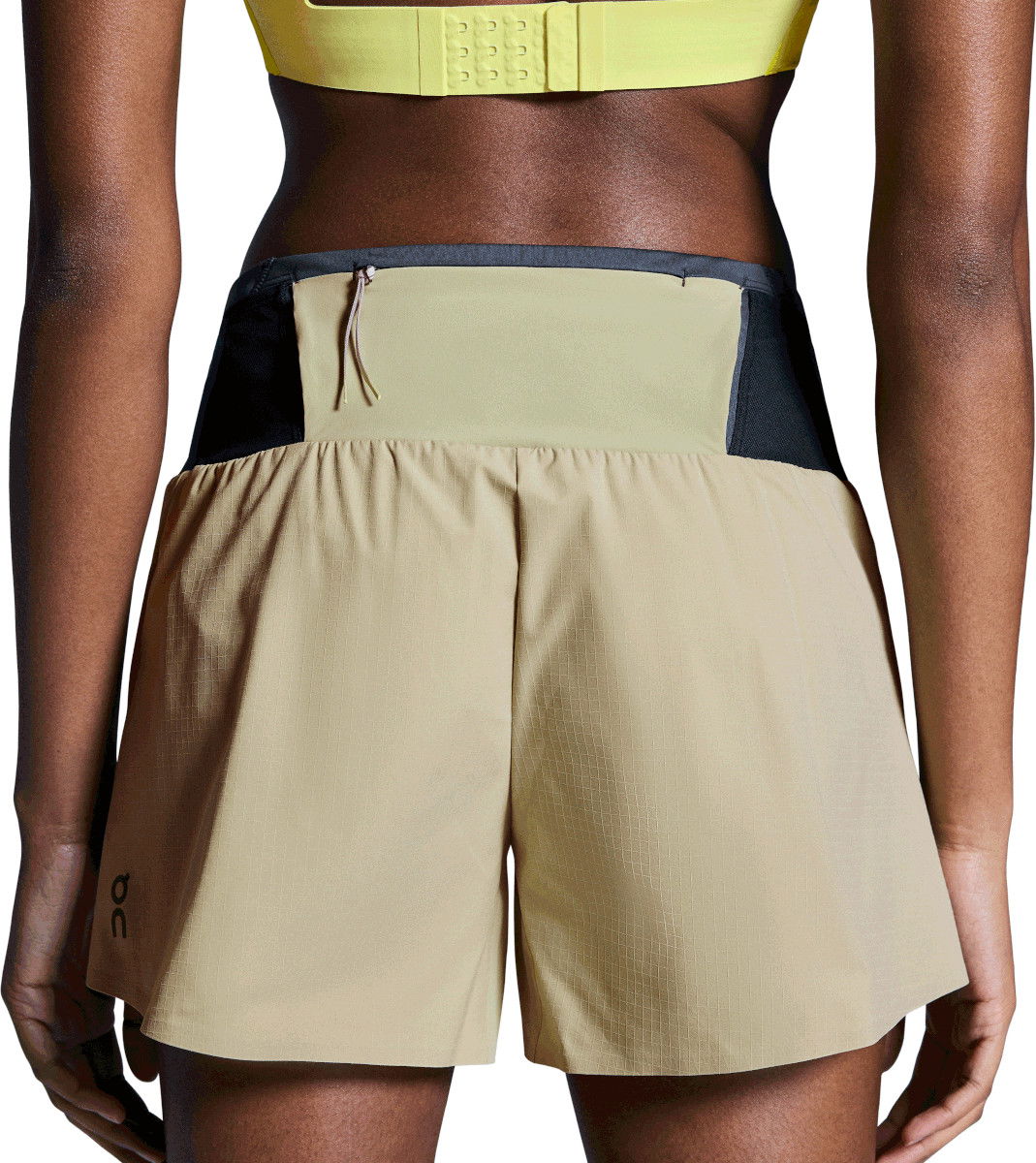 Kratke hlače On Running On Running Ultra Shorts Rumena | 1we3033-2902, 1