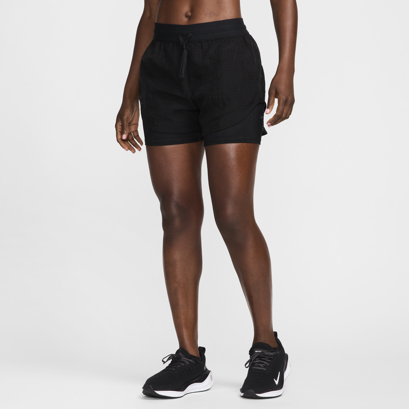 Kratke hlače Nike 8cm 2 v 1 Dri-FIT Running Division Črna | FV6361-010