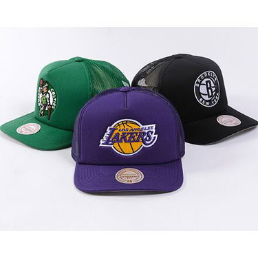 Kapa Mitchell & Ness Los Angeles Lakers Evergreen Trucker Cap Lila | HT8032-LALPURP, 2
