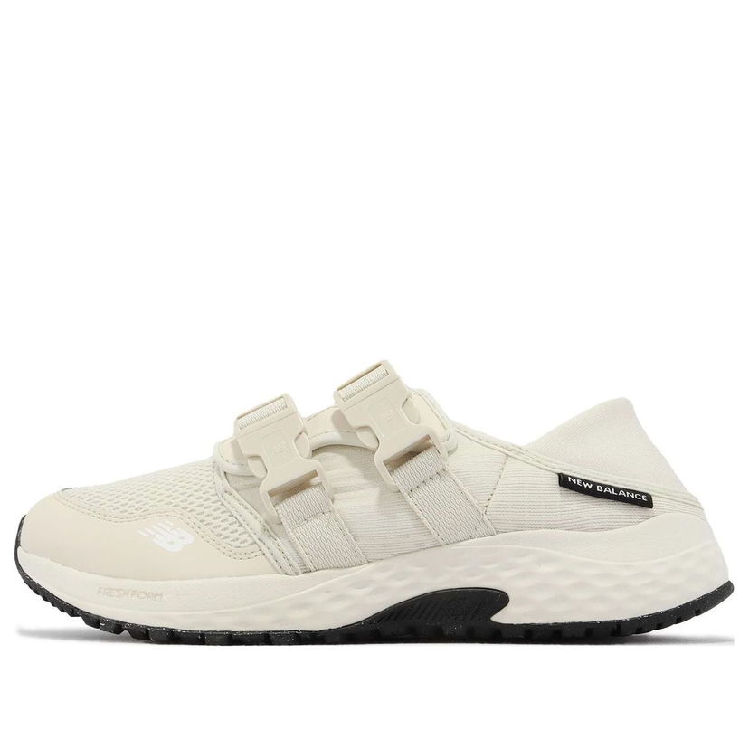 Superge in čevlji New Balance Fresh Foam 700 Bela | UA700OW1