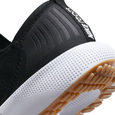 Superge in čevlji Nike Escape Run Flyknit W Črna | DC4269-001, 3