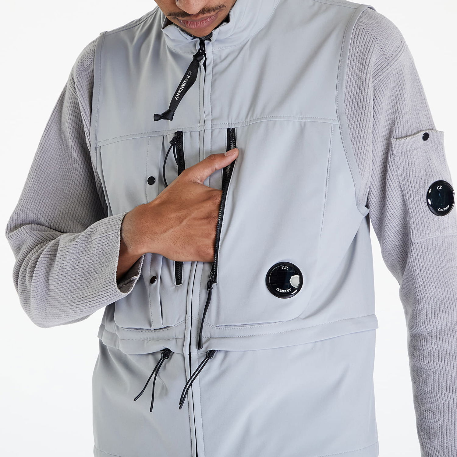 Telovnik C.P. Company Vest Drizzle Grey Siva | 16CMOW105A005968A-913, 1