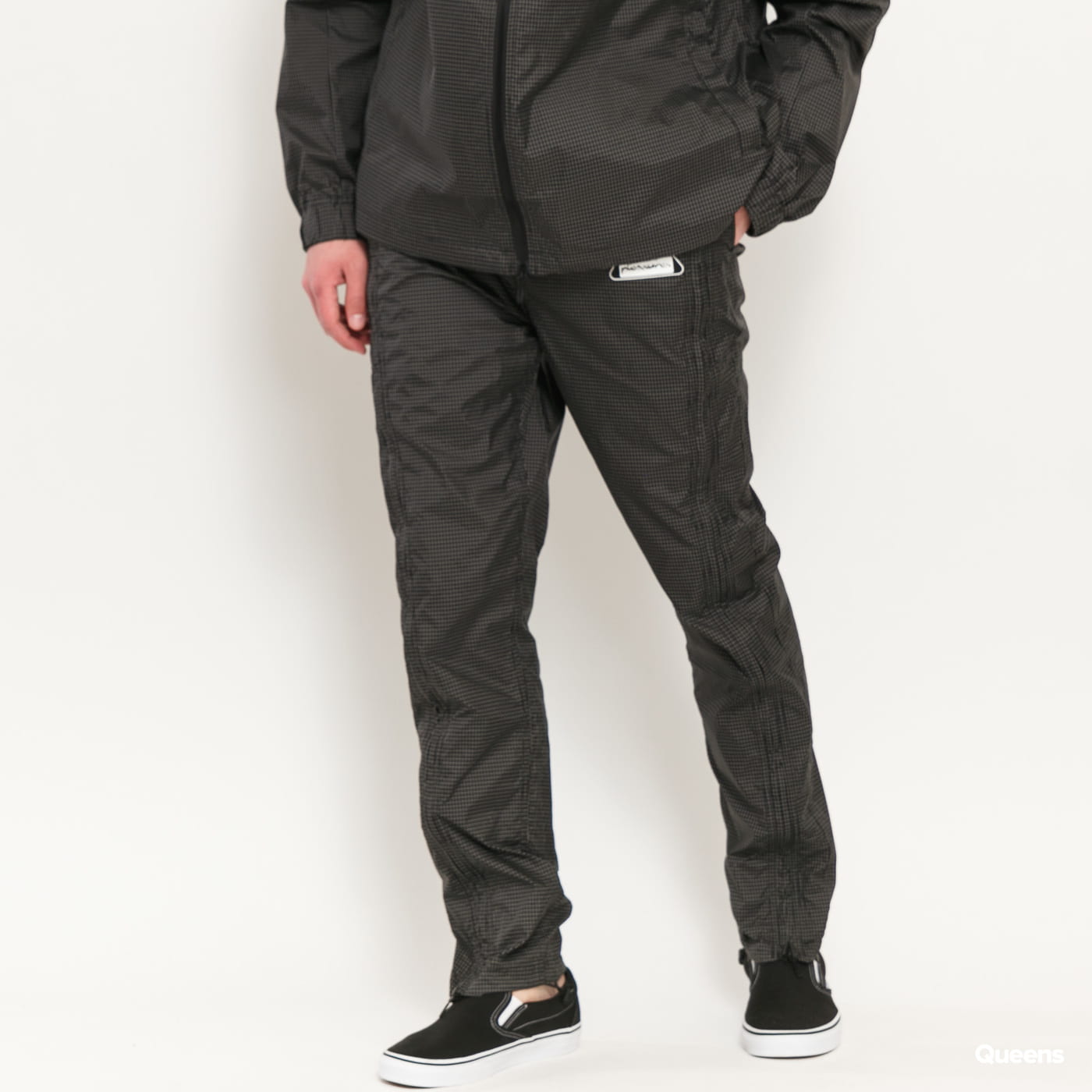 Trenirka Pleasures Brick Tech Track Pant Črna | P20SPCUT005, 0