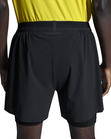 Kratke hlače On Running 5" Performance 2/1 Running Shorts Črna | 1mf1009-0553, 2
