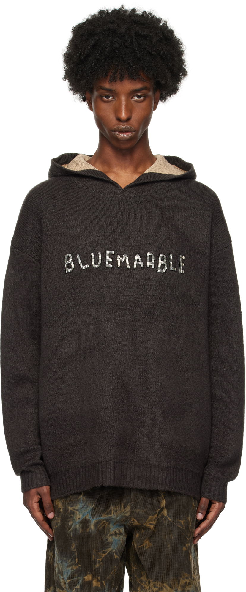 Pulover Bluemarble Embroidered Knitted Hoodie Rjava | HO10 KN19B24 BLK