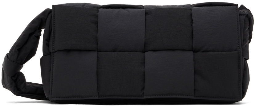 Torba za čez ramo Bottega Veneta Bottega Veneta Padded Cassette Messenger Bag Črna | 749878 VBO81