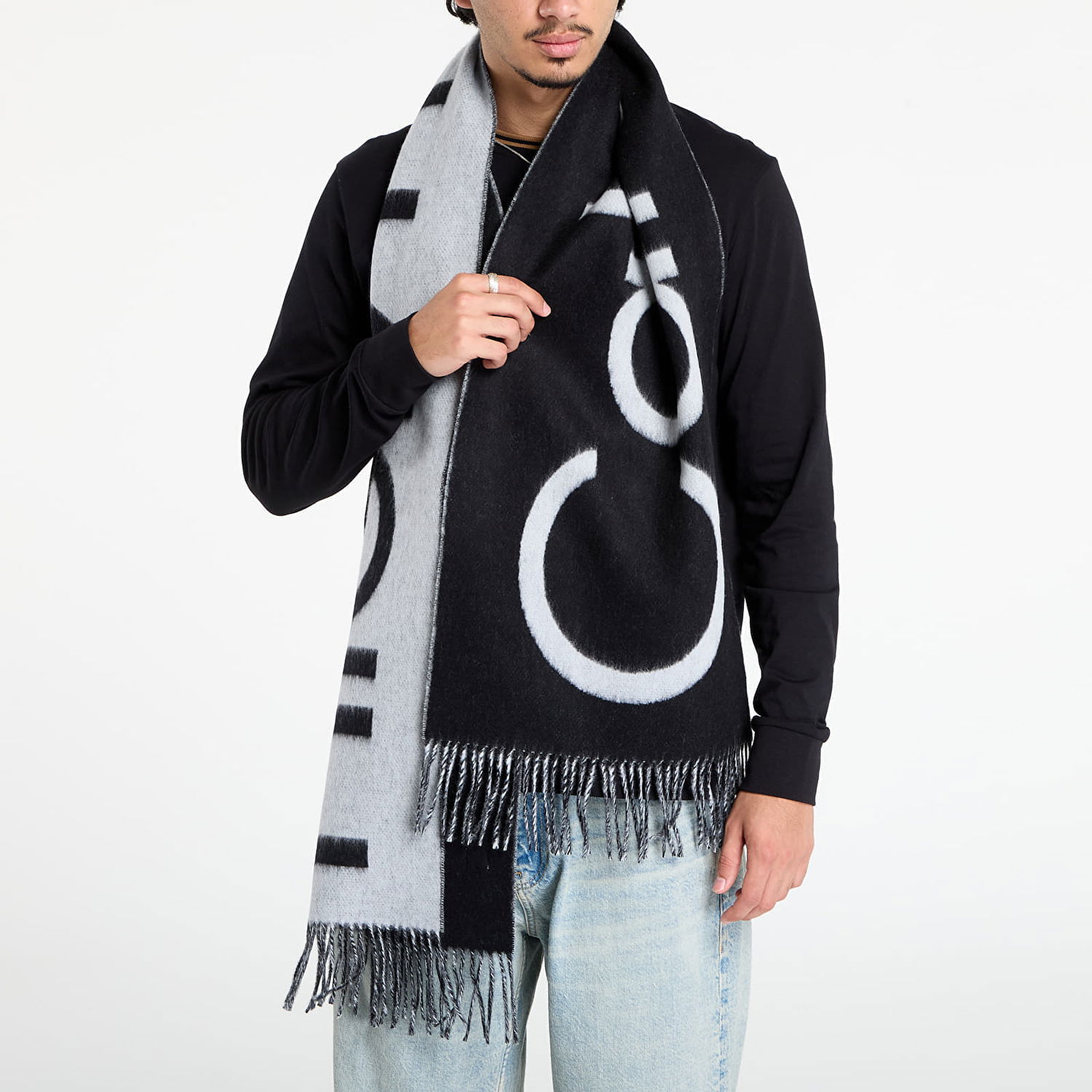 Šala CALVIN KLEIN Calvin Klein Bold Logo Brushed Scarf Siva | LV04D8026G UB1, 1