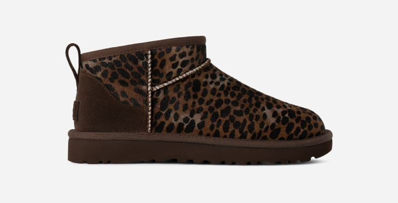 Superge in čevlji UGG Classic Ultra Mini Caspian Cow Hair Boots Rjava | 1158328-BCDR
