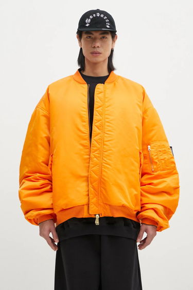 Bomber jakna VETEMENTS Alpha Industries Edition Reversible Bomber Jacket Črna | UA66JA310B, 1