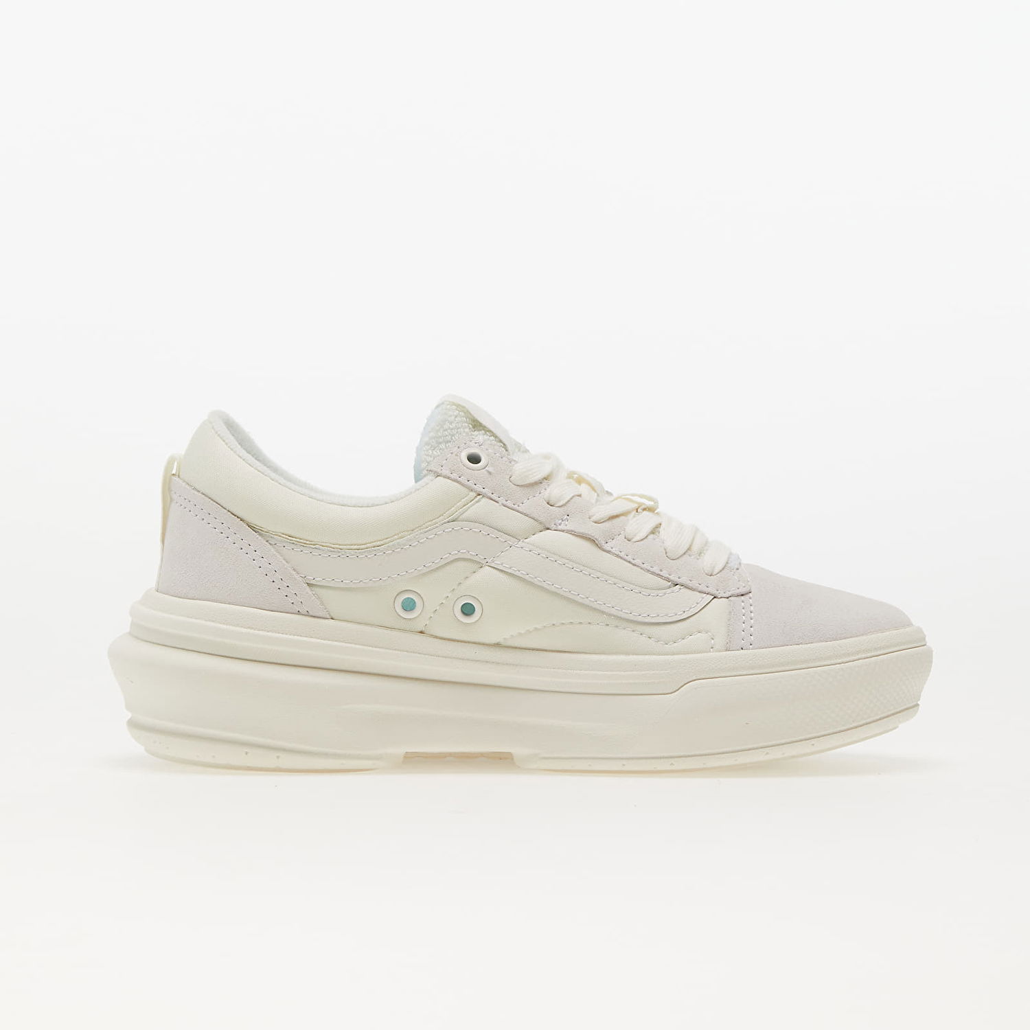 Superge in čevlji Vans Old Skool Overt Plus ComfyCush Lux "Marshmallow" Bela | VN0A4BVLQC51, 1
