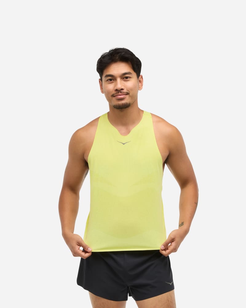 Majica brez rokavov Hoka One One Race Day Singlet Rumena | 1164154-HKCT