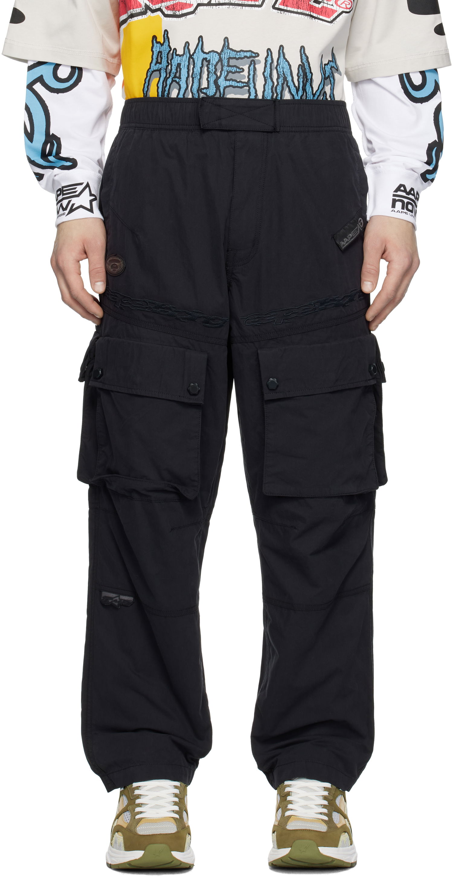 Cargo hlače AAPE by A Bathing Ape AAPE by A Bathing Ape Moonface Logo Utility Cargo Pants Črna | AAPPTMB633XXNBKX, 0