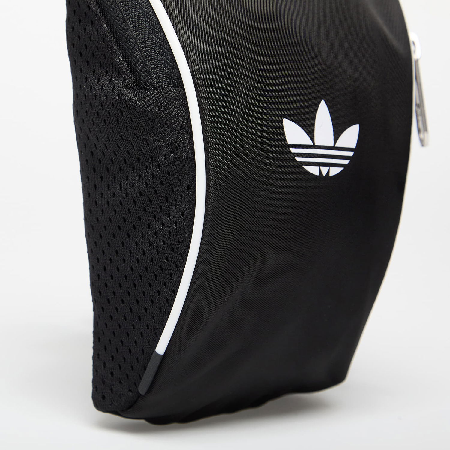 Torbice za okoli pasu adidas Performance Adicolor Small Item Bag Črna | JD5570, 1
