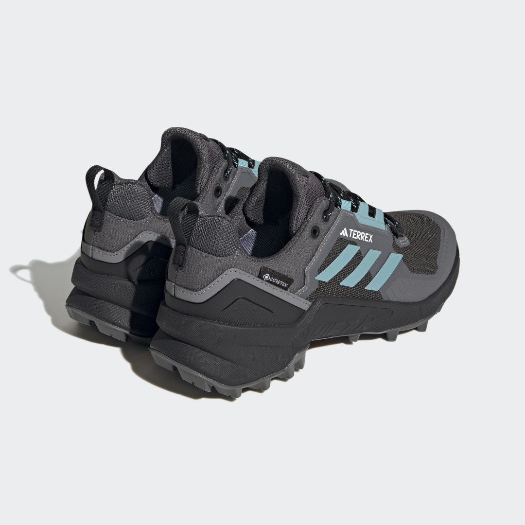 Superge in čevlji adidas Performance Terrex Swift R3 GORE-TEX Hiking Črna | HP8716, 1