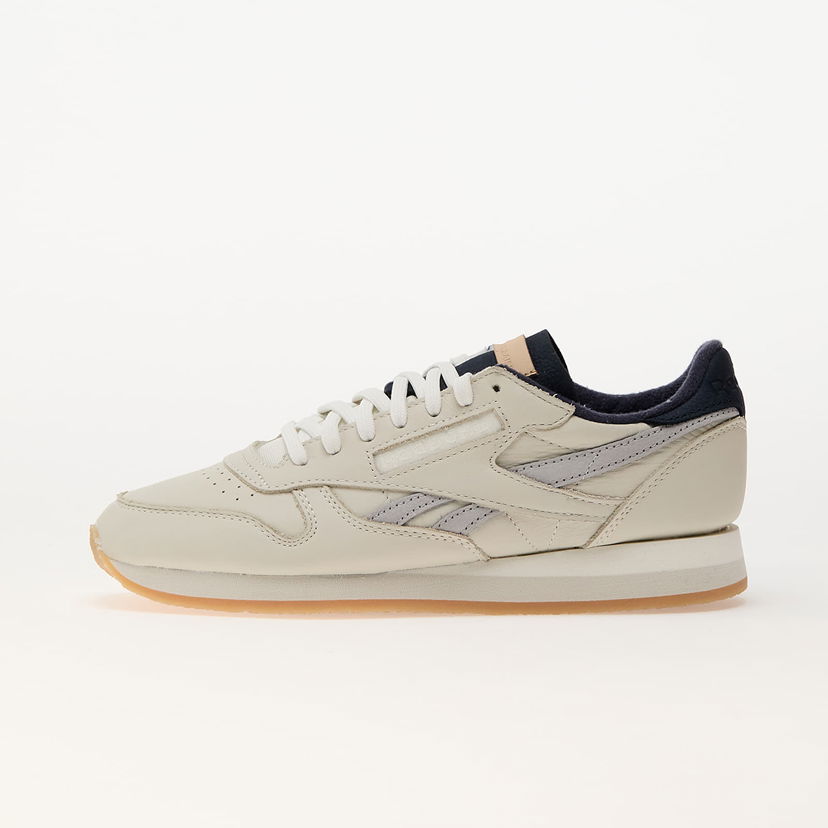 Superge in čevlji Reebok Classic Leather Premium Chalk/ Vector Navy/ Grey Bež | 100201162
