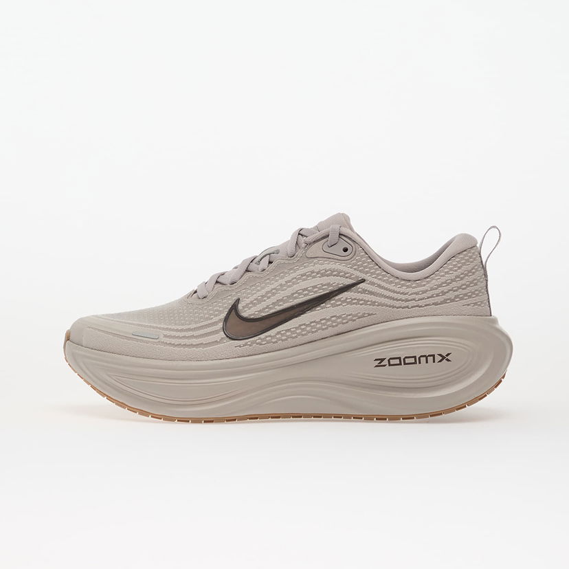 Superge in čevlji Nike Vomero Plus Bež | HV8150-005