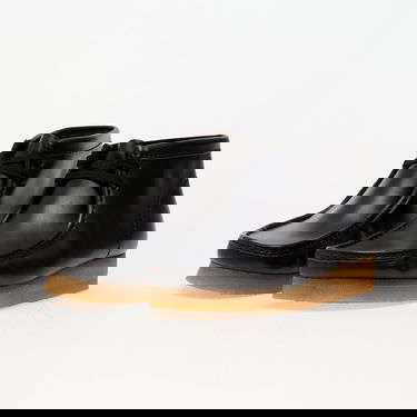 Superge in čevlji Clarks Wallabee Boot Črna | 26179167, 5