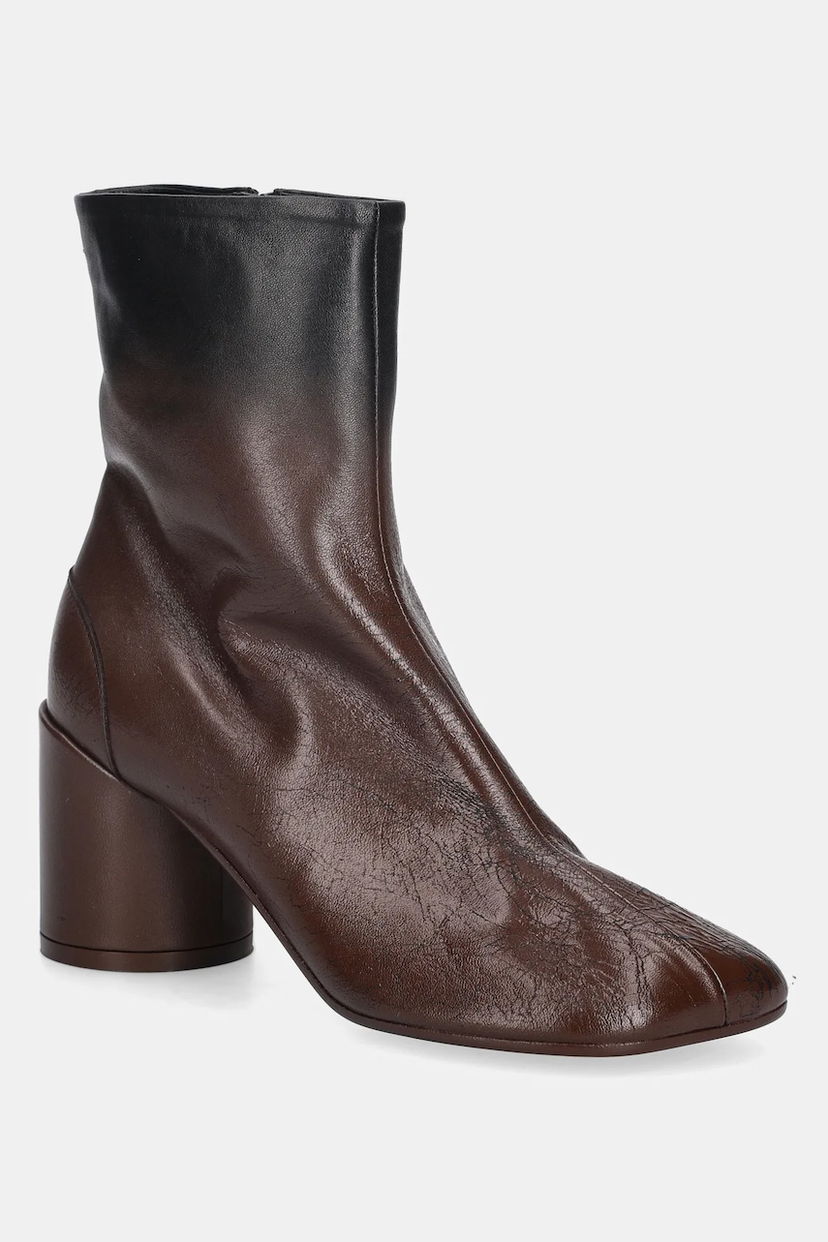Superge in čevlji Maison Margiela MM6 Maison Margiela Leather Heeled Ankle Boots Večbarvna | S66WU0131.P7439.HB099